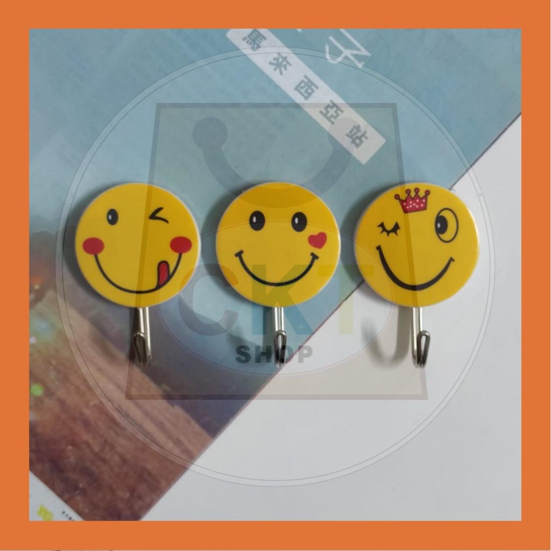 Cute Creative Hook Free Punch Wall Sticker Seamless Hook Key Placement Classification For Kitchen Bathroom (3 PCs)