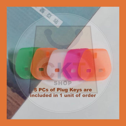 Colourful 13A Safety Switch Socket Plug Key 2 Pin to 3 Pin Converter